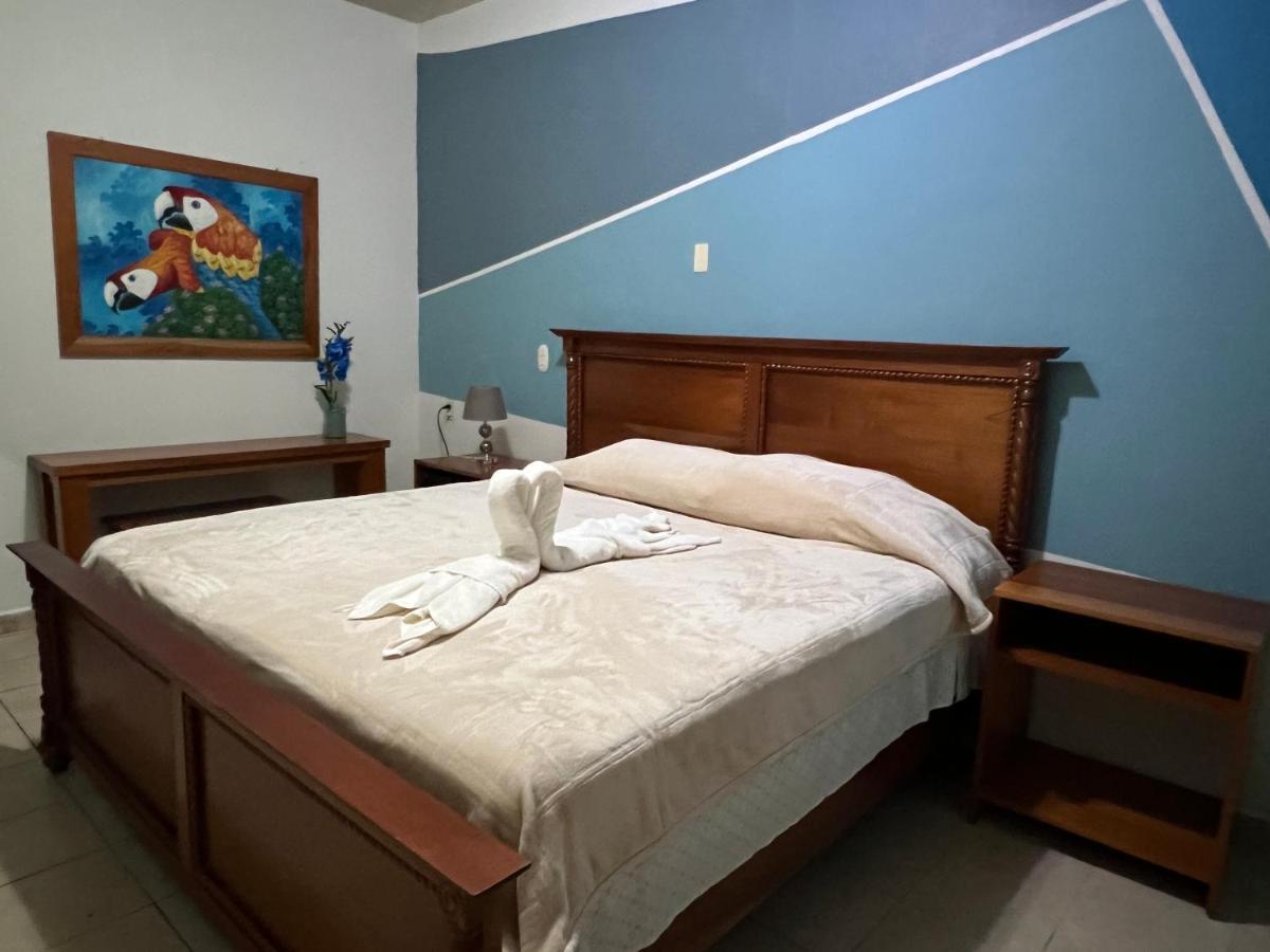 Hotel Vina Del Mar Omoa Buitenkant foto