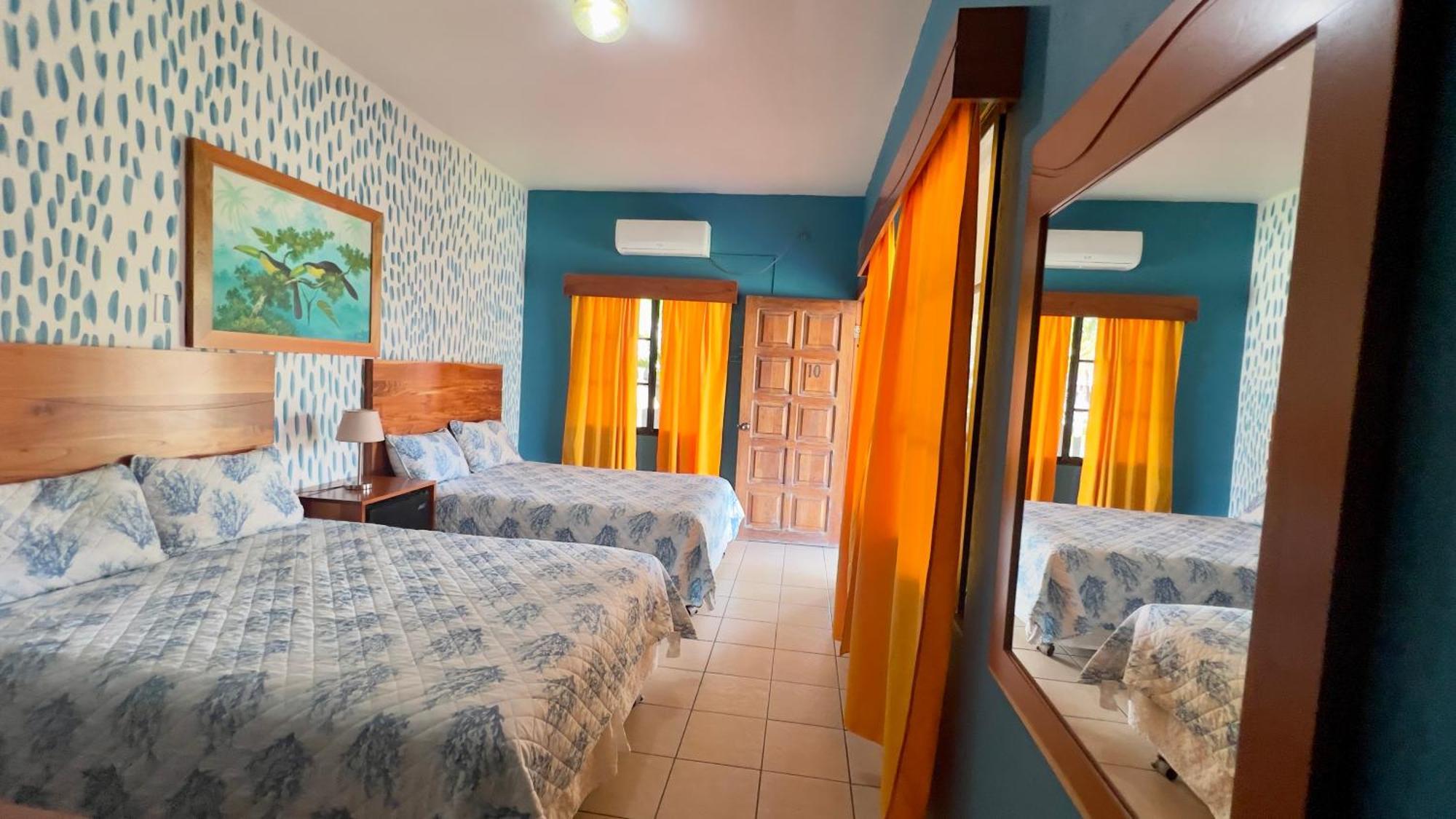 Hotel Vina Del Mar Omoa Buitenkant foto